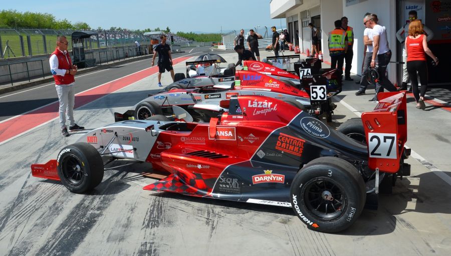 Újra harcban a dobogóért - STYLENEWS - Aktuális - autó, autóverseny, gender, gender team, hungaroring, 