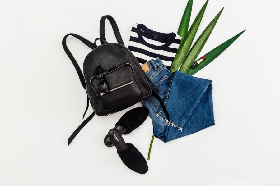 Robbanó színek és metálos csillogás: a nyári outfit tökéletes kiegészítője - DIVAT&STÍLUS - Hírek  - studiojuliannie, táskák, 