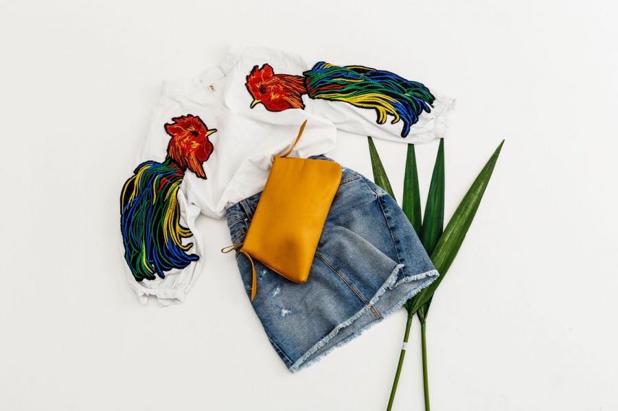 Robbanó színek és metálos csillogás: a nyári outfit tökéletes kiegészítője - DIVAT&STÍLUS - Hírek  - studiojuliannie, táskák, 