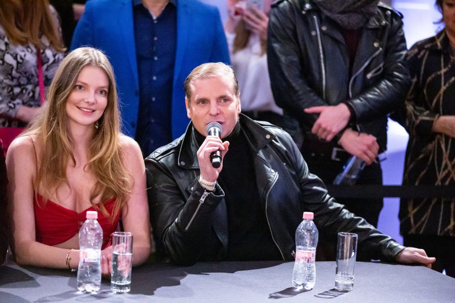 Fiatal divattervezők és fodrászok versenyeztek az első Syoss Fashion&Hair Awardon - STYLENEWS - Aktuális - divat, divattervezők, fodrász, mihalik enikő, syoss, 