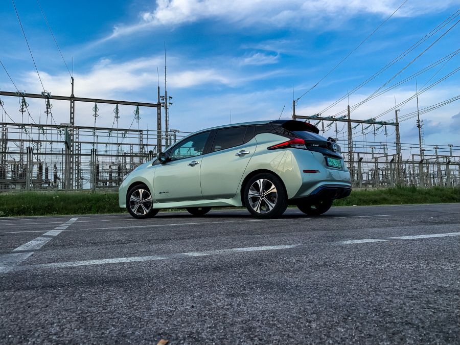 Villanyautót mindenkinek! - Kipróbáltuk a 2. generációs Nissan Leaf-et - STYLENEWS - Aktuális - autó, elektromos autó, nissan, nissan leaf, 