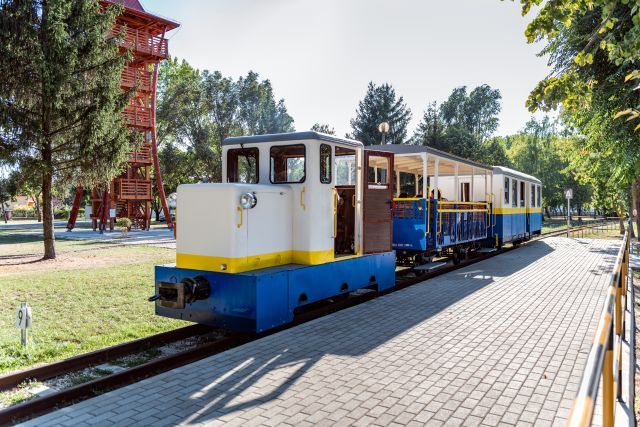 A hely, aminek lelke van: Tiszakécske - STYLELIFE - Utazás - kisvasút, Tisza, tisza-parti kilátó, tiszakécske, 