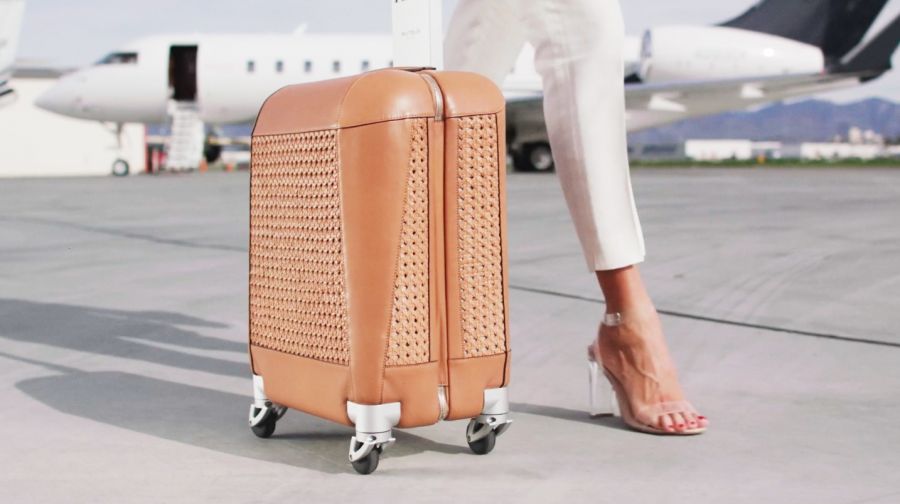 Megérkezett Magyarország online luxusáruháza: itt a SNOBELIER! - DIVAT&STÍLUS - Hírek  - divat, luxusmárka, snobelier, 