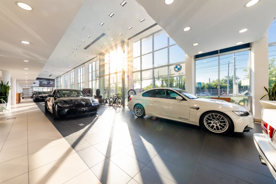 Az ország legnagyobb BMW M-es kereskedését alakította ki a Wallis Motor - STYLENEWS - Mobility - bmw, wallis motor duna, 