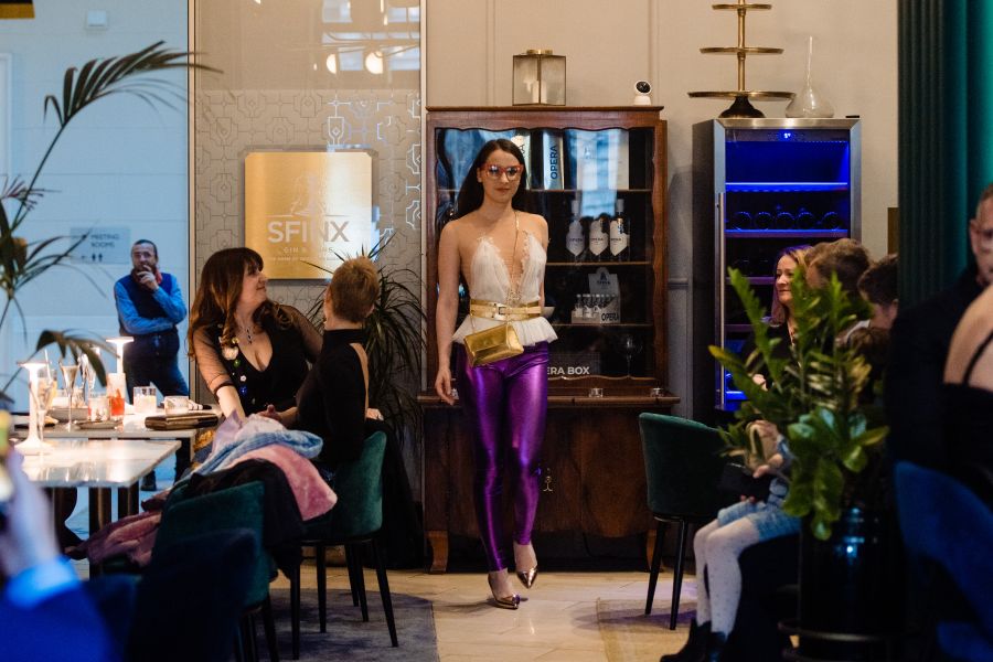 Fenntartható divat: 4 kiváló magyar divattervező mutatta be 2023. tavaszi kollekcióját - DIVAT&STÍLUS - Hírek  - divatbemutató, ECO FASHION, 