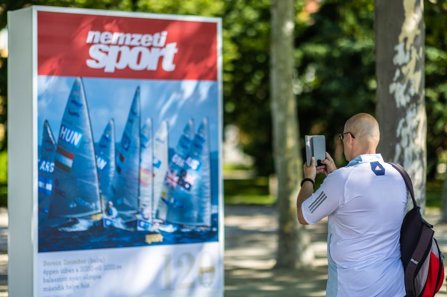 Megnyílt a Nemzeti Sport fotókiállítása Balatonfüreden - STYLENEWS - Aktuális - nemzeti sport, sport, 